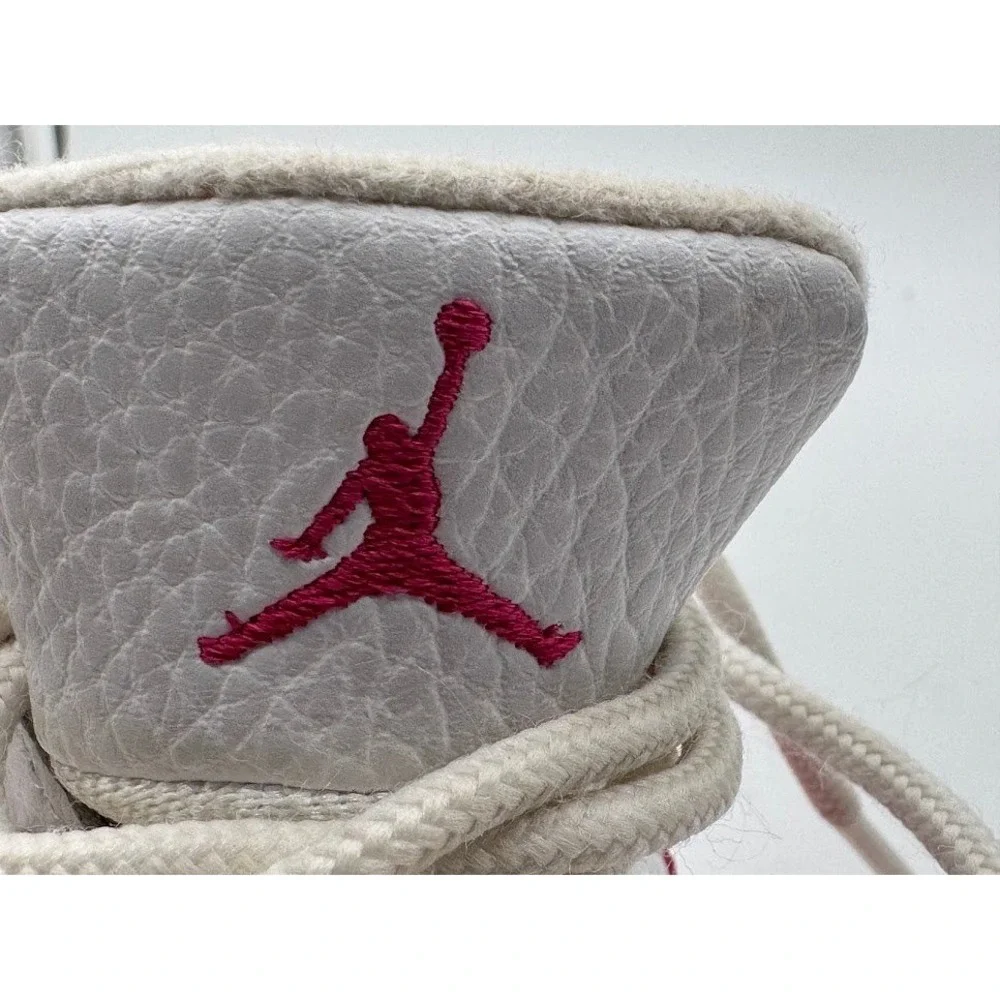 Jordan 12 Retro Toddler White Vivid Pink Sneakers 819666-109 Size 5C Mens